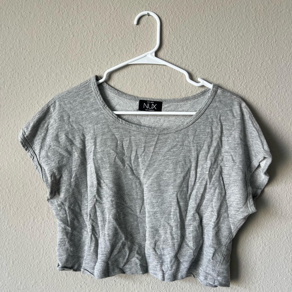 NUX Light Gray Cropped Tee - Casual Short Sleeve Top
